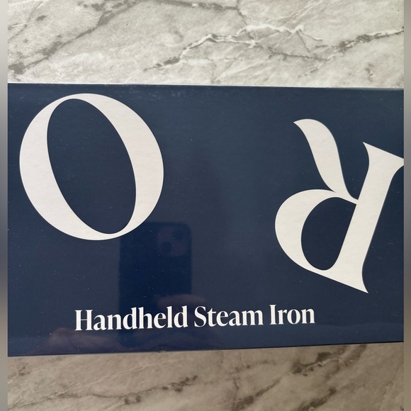 NORI Brand new in sealed box Handheld Steam Iron in Navy Blue - Picture 2 of 4